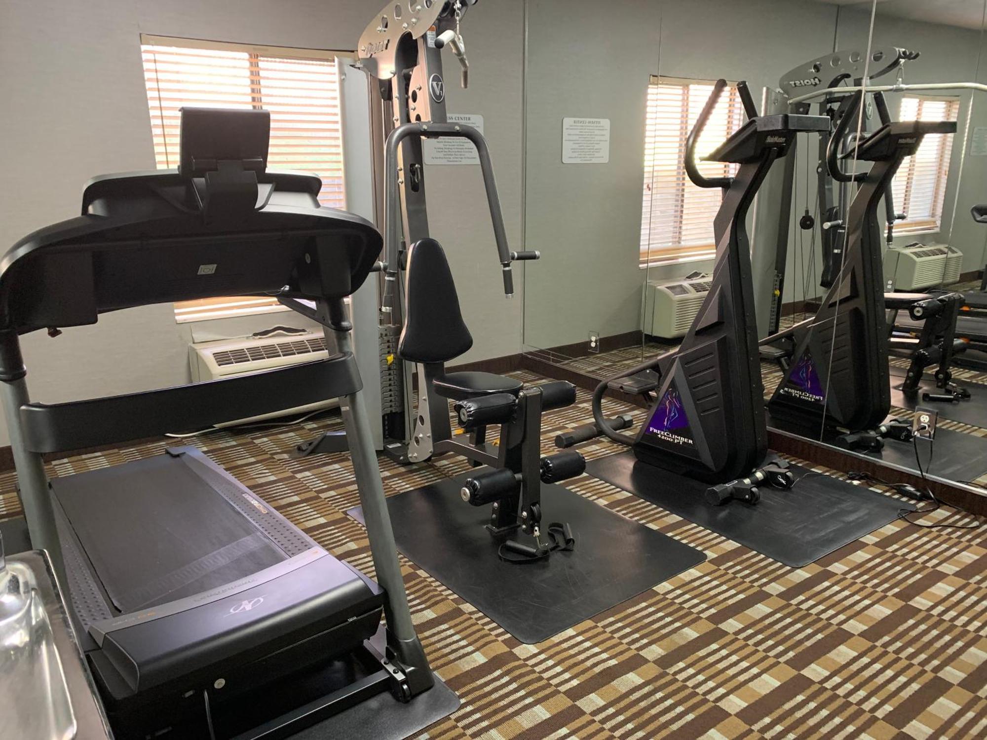 Quality Inn & Suites Quantico Stafford Luaran gambar