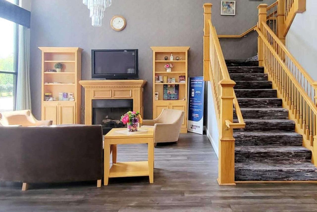 Quality Inn & Suites Quantico Stafford Luaran gambar
