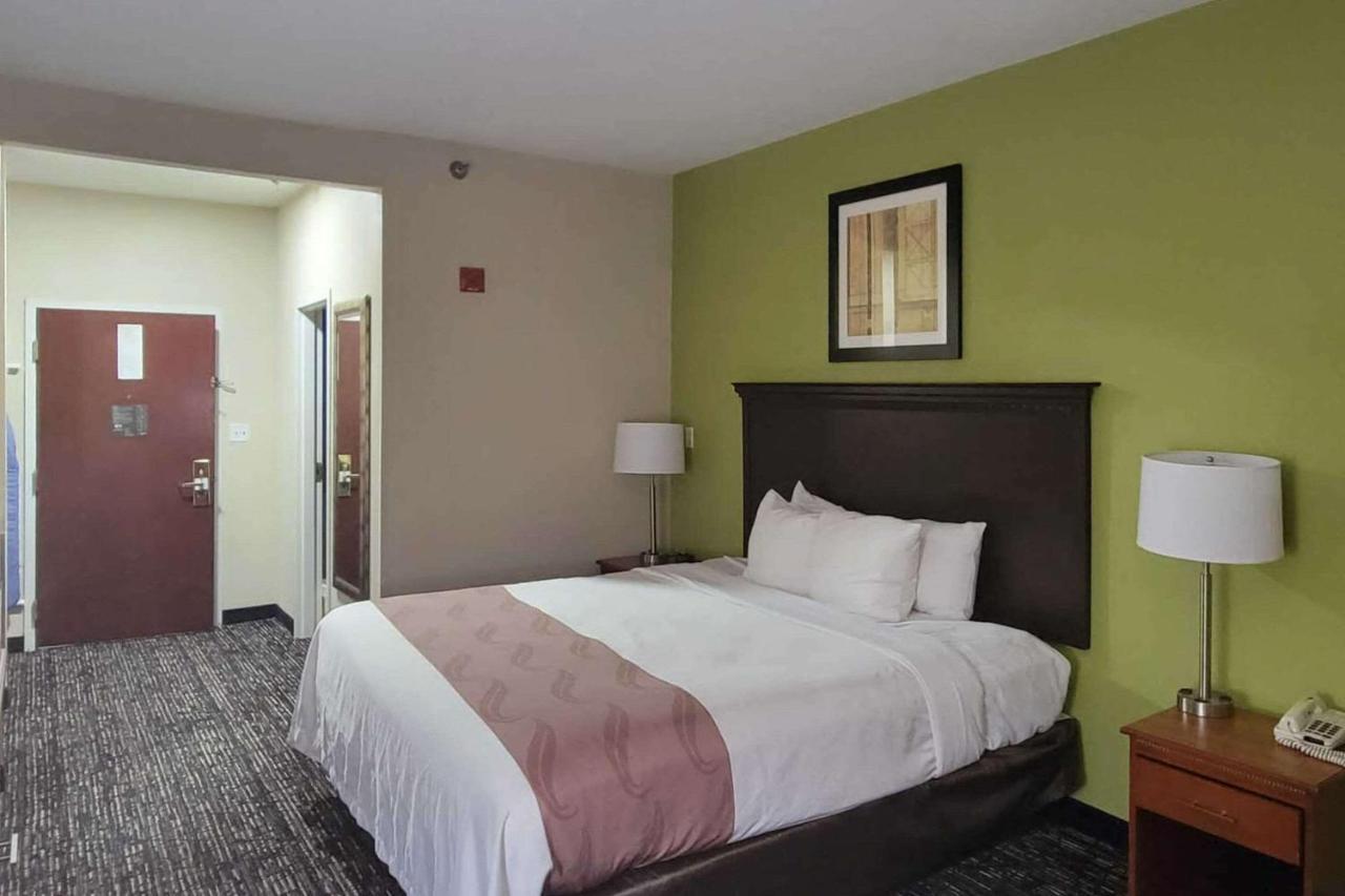 Quality Inn & Suites Quantico Stafford Luaran gambar