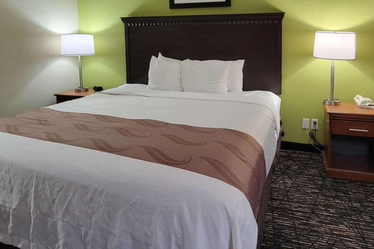 Quality Inn & Suites Quantico Stafford Luaran gambar